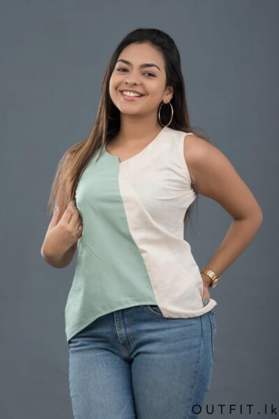 Color Block Pleated Top
