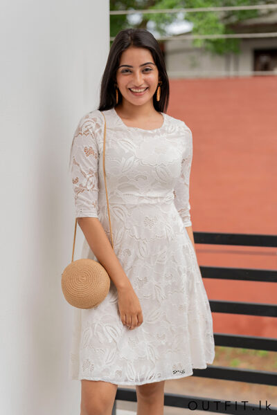 Round Neck Lace Falred Dress