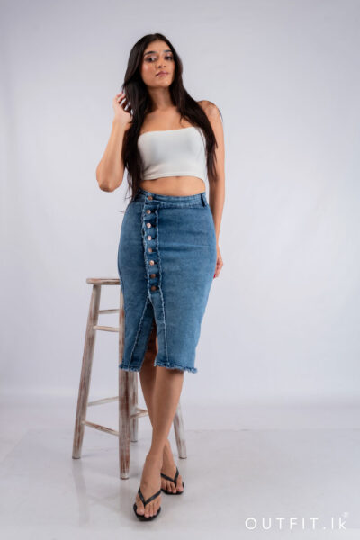 Front Side Buttoned Knee Length Denim Skirt